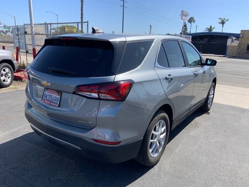 Used 2024 Chevrolet Equinox LT w/ Driver Convenience Package AWD/4WD image 6