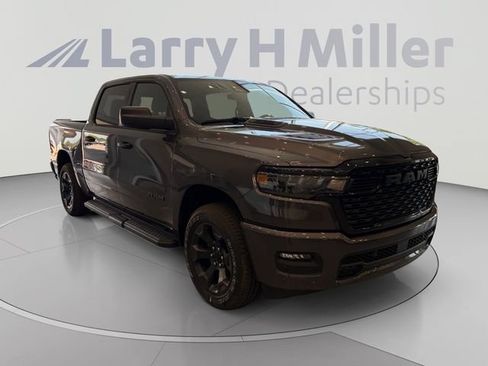 New 2026 RAM 1500 Express AWD/4WD image 7