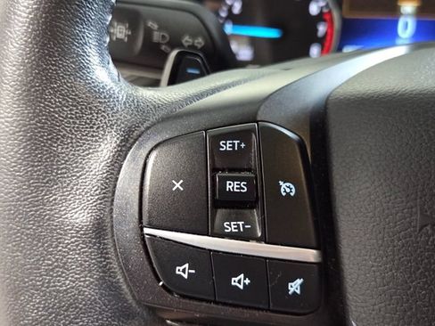 Used 2020 Ford Explorer XLT RWD image 27