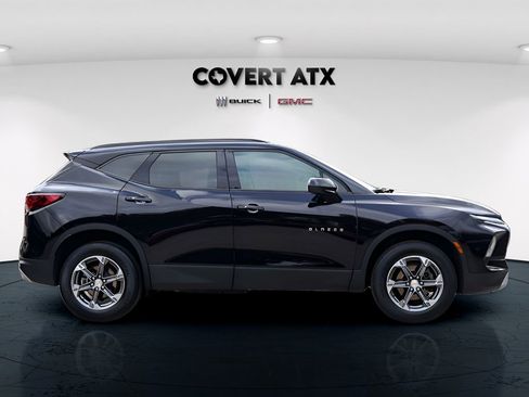 Used 2024 Chevrolet Blazer LT w/ Convenience Package FWD image 8