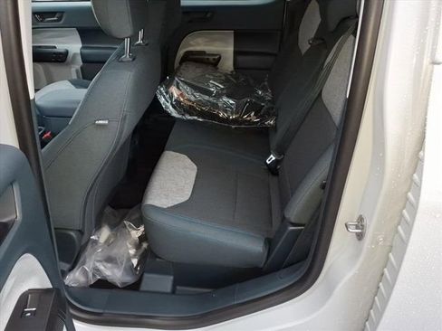 New 2025 Ford Maverick XLT w/ XLT Luxury Package image 18