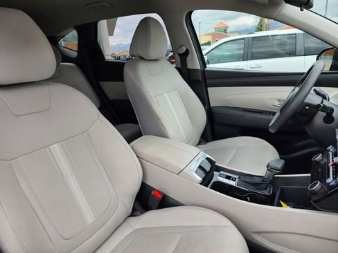 Used 2025 Hyundai Tucson SEL image 16