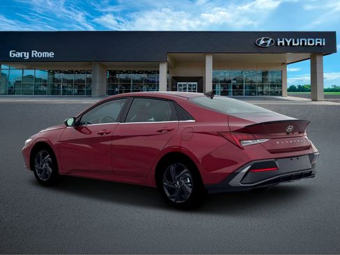 New 2026 Hyundai Elantra SEL Sport Premium FWD image 4