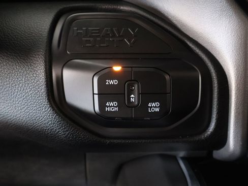 Used 2025 RAM 3500 Laramie w/ Night Edition AWD/4WD image 9