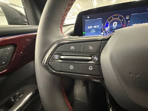 New 2026 Chevrolet Traverse RS w/ LPO, Floor Liner Package image 20