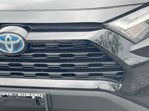 Certified 2024 Toyota RAV4 LE AWD/4WD image 20