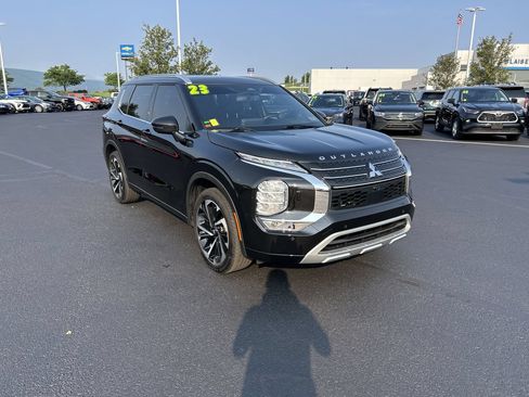 Used 2023 Mitsubishi Outlander SEL AWD/4WD image 1