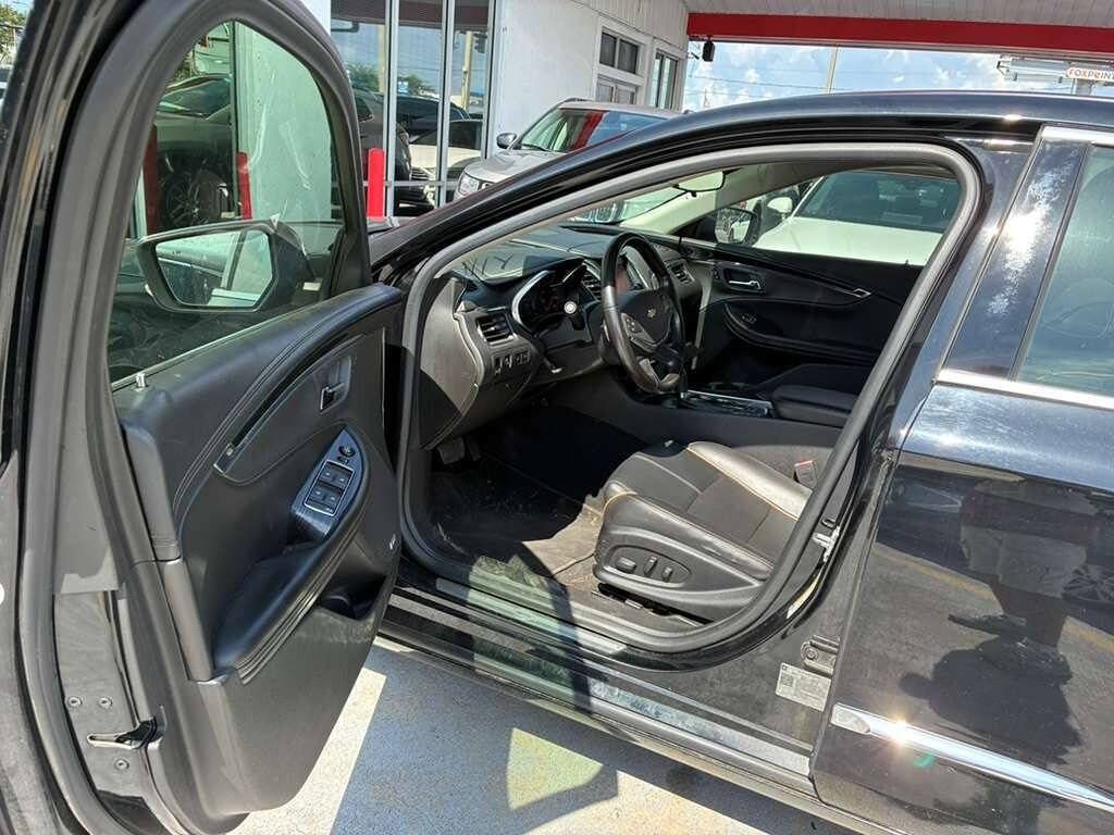 Used 2019 Chevrolet Impala Premier FWD image 10