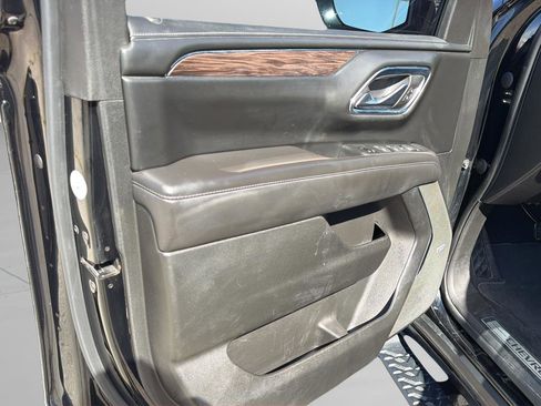 Used 2023 Chevrolet Tahoe Z71 AWD/4WD image 20