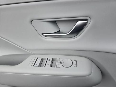 New 2026 Hyundai Kona Limited AWD/4WD image 28