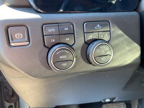 Used 2023 Chevrolet Silverado 1500 RST w/ Max Trailering Package AWD/4WD image 18