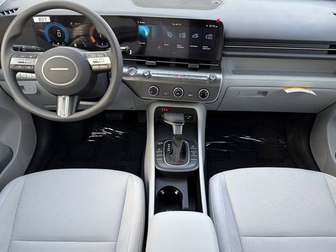 New 2026 Hyundai Kona SE image 11