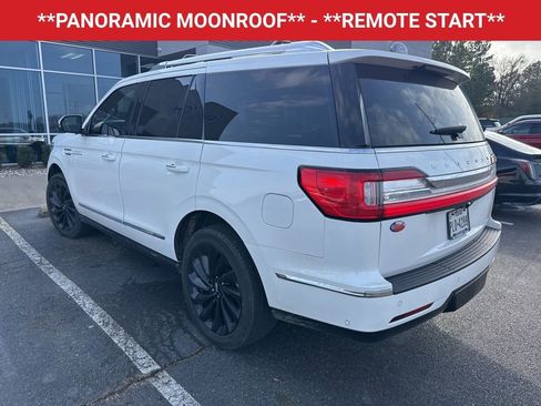 Used 2021 Lincoln Navigator Reserve image 3