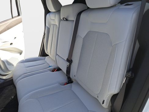 New 2026 Jeep Cherokee Laredo AWD/4WD image 13