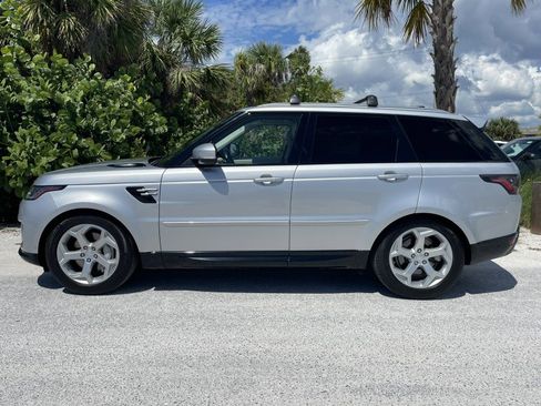 Used 2019 Land Rover Range Rover Sport HSE image 3