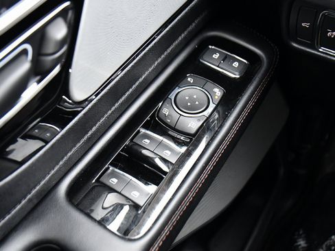 Used 2023 Lincoln Aviator Reserve w/ Equipment Group 201A image 26