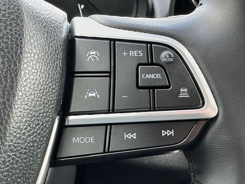 Used 2026 Toyota Grand Highlander AWD Hybrid image 43