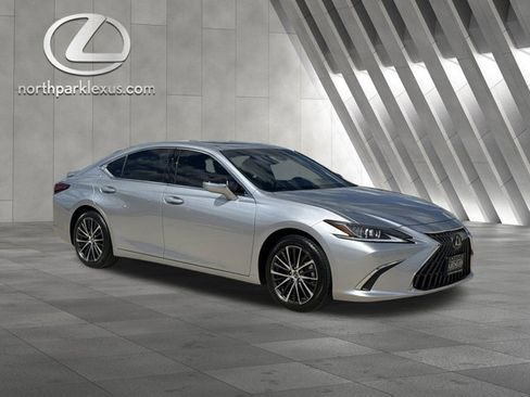 Certified 2025 Lexus ES 300h w/ Premium Package FWD image 5
