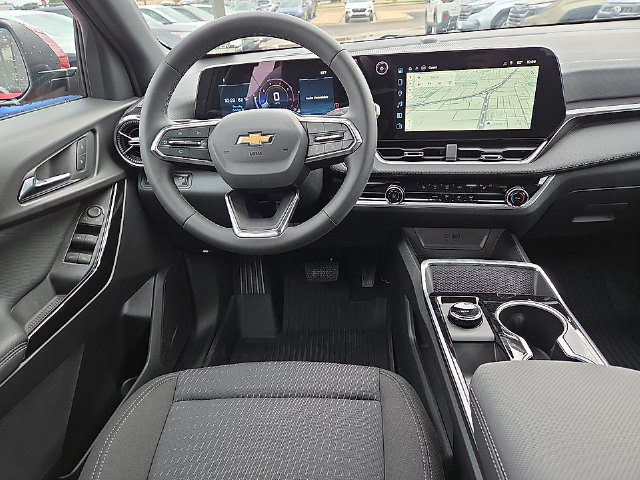 New 2027 Chevrolet Equinox LT w/ LPO, Floor Liner Package FWD image 9