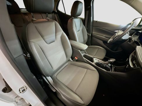 Used 2025 Buick Encore GX Preferred image 31