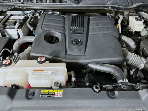 Used 2023 Toyota Tundra SR5 RWD image 29