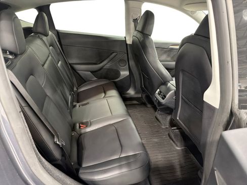 Certified 2023 Tesla Model Y Performance AWD/4WD image 11