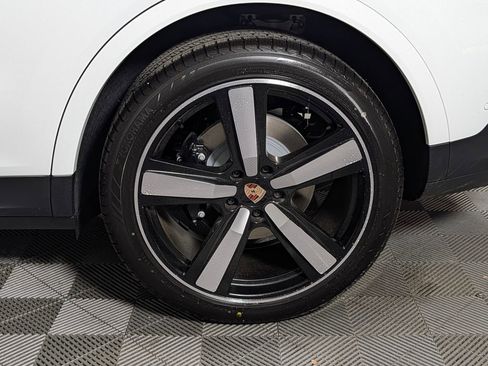 New 2026 Porsche Cayenne AWD/4WD image 12