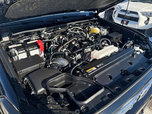 Used 2025 Toyota 4Runner Limited image 45