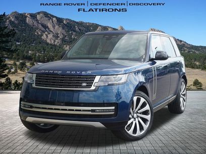 New 2025 Land Rover Range Rover SE