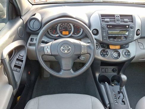 Used 2011 Toyota RAV4 Limited image 11