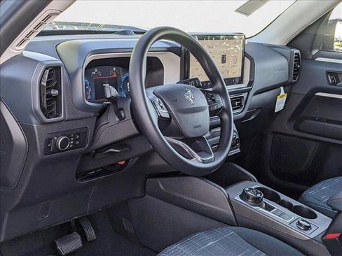New 2025 Ford Bronco Sport Heritage image 3