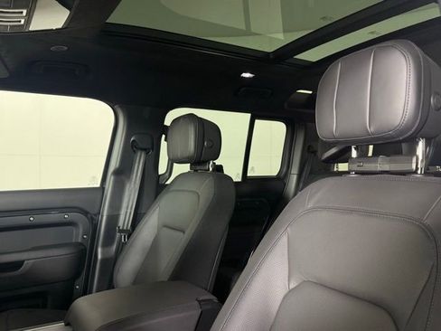 New 2026 Land Rover Defender 110 V8 image 29