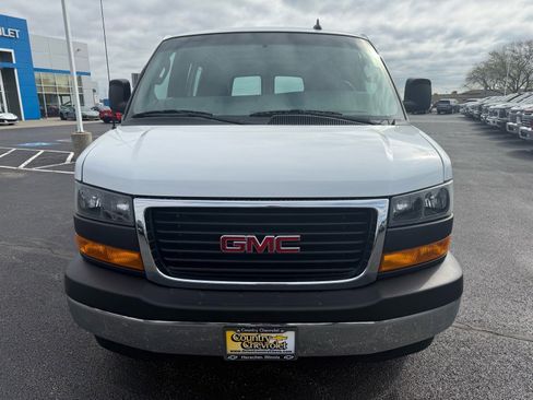 Used 2022 GMC Savana 2500 w/ Driver Convenience Package RWD image 8