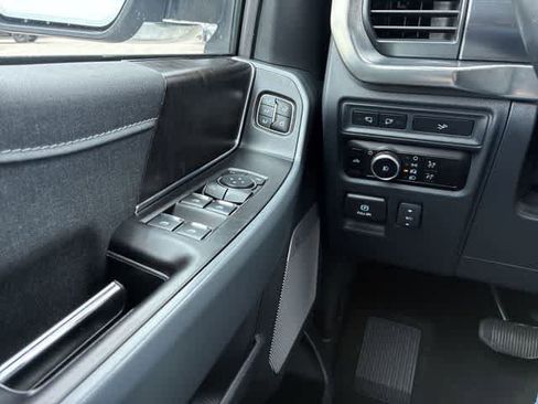 Used 2023 Ford F150 Lariat AWD/4WD image 39