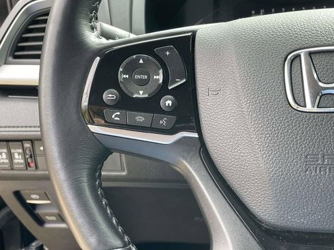 Used 2024 Honda Odyssey Touring image 23