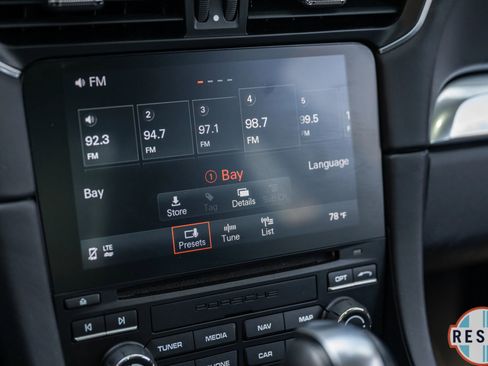 Used 2017 Porsche 911 Carrera 4S image 37