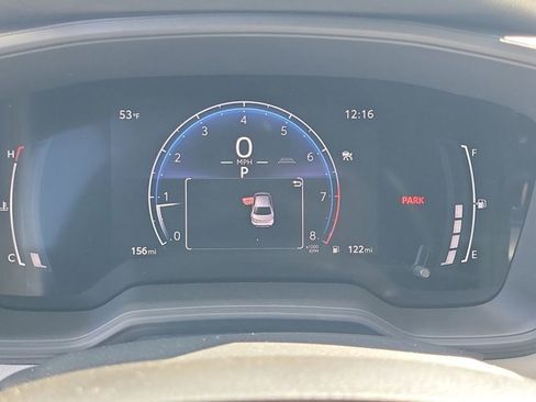 Used 2026 Toyota Corolla LE image 32