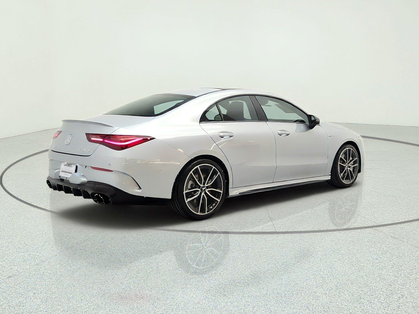 New 2026 Mercedes-Benz CLA 35 AMG 4MATIC image 5