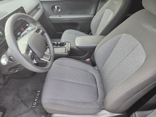 New 2027 Hyundai Ioniq 5 SE RWD image 14