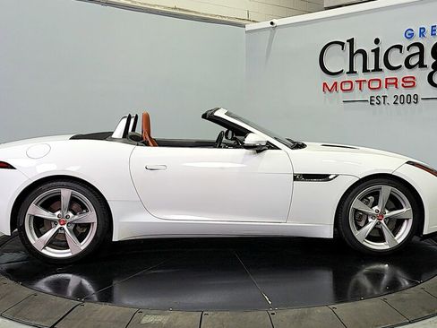 Used 2018 Jaguar F-TYPE Convertible image 8