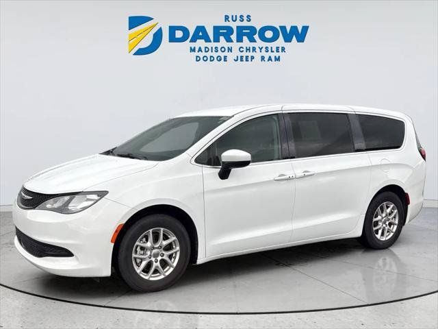 Certified 2023 Chrysler Voyager LX FWD image 1