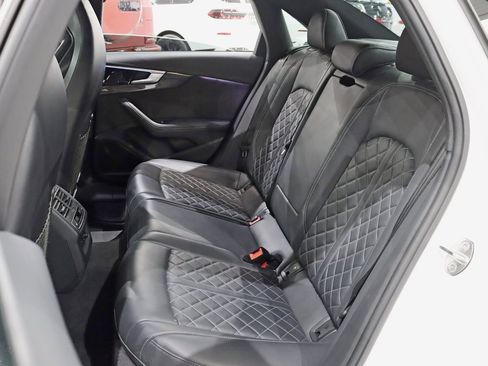 Used 2023 Audi S4 Prestige image 32