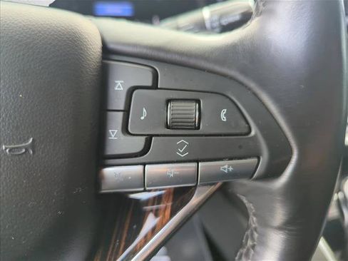 Used 2022 Cadillac Escalade ESV Premium Luxury AWD/4WD image 14
