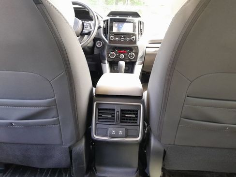 Used 2022 Subaru Forester Premium AWD/4WD image 30