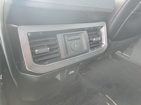 Used 2026 Ford F250 Platinum AWD/4WD image 17