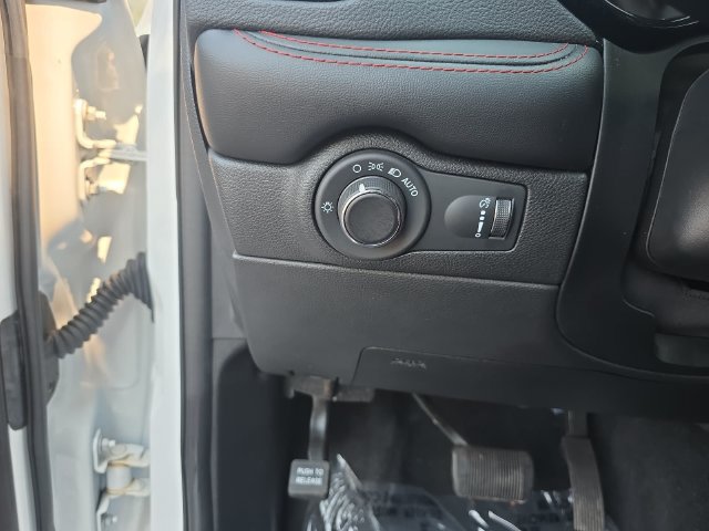 Used 2024 Dodge Durango GT AWD/4WD image 37