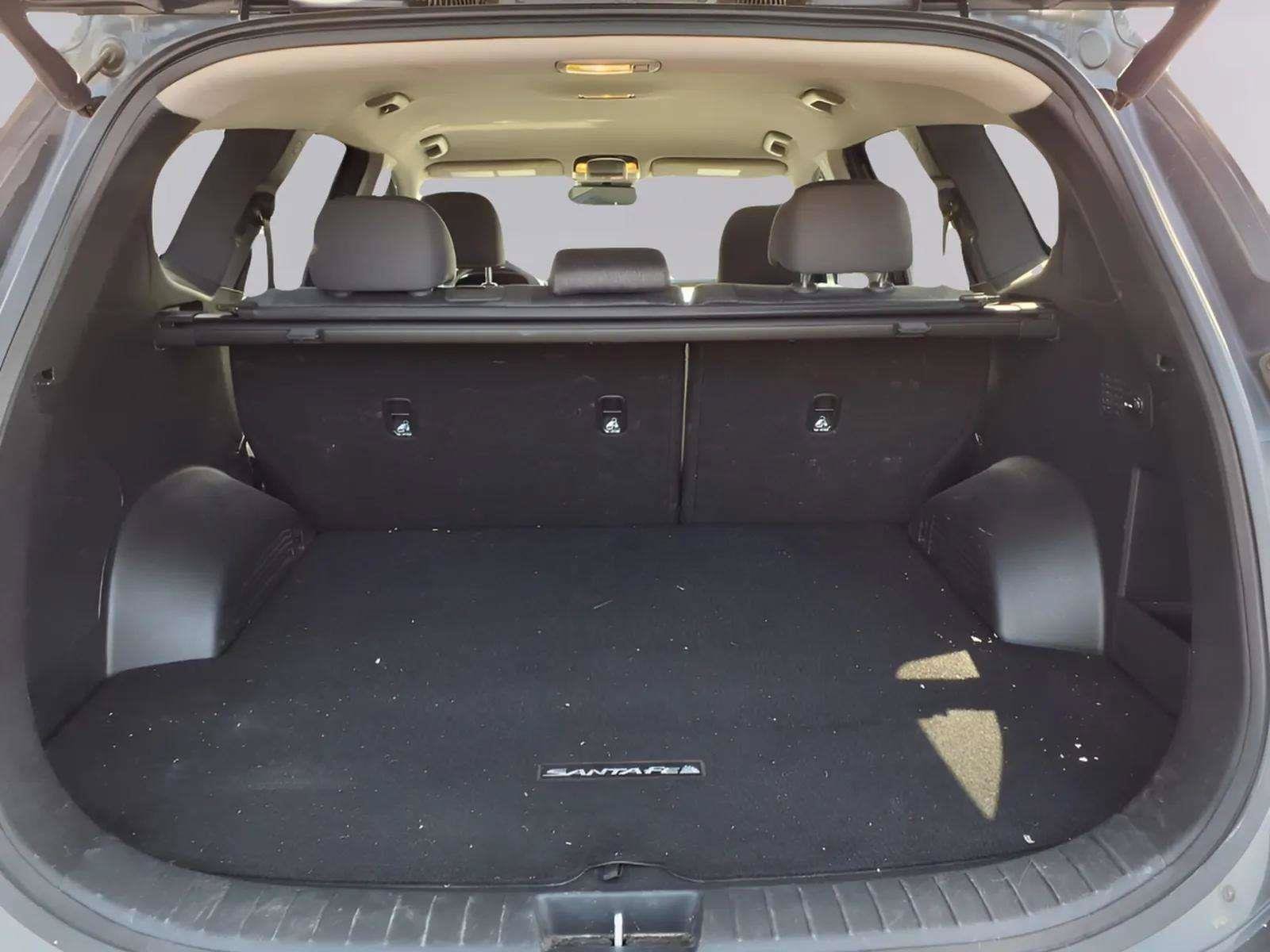 Certified 2023 Hyundai Santa Fe SEL FWD image 19
