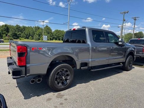 Used 2023 Ford F250 Lariat w/ Lariat Ultimate Package AWD/4WD image 5