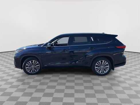 Used 2021 Toyota Highlander Platinum AWD/4WD image 24