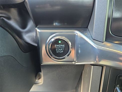 Used 2022 Ford F150 Lariat image 25